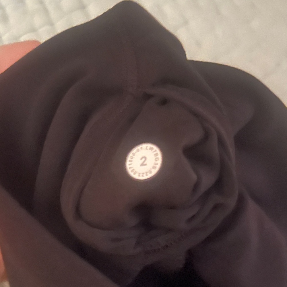 Black Lululemon bike shorts